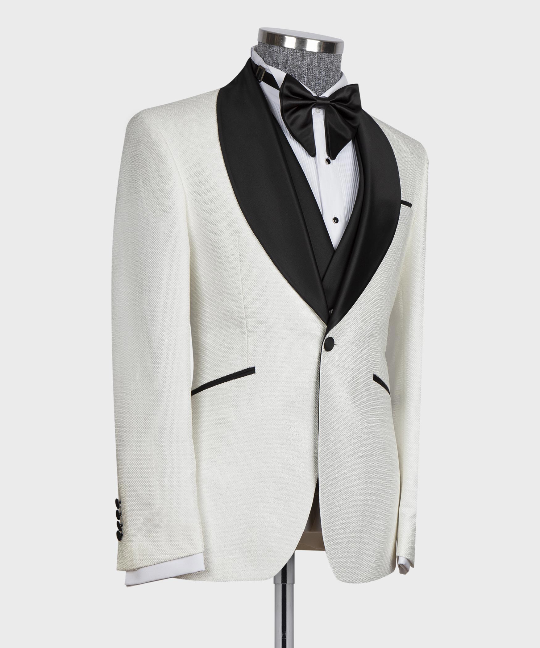 1-classic-tuxedo-10483