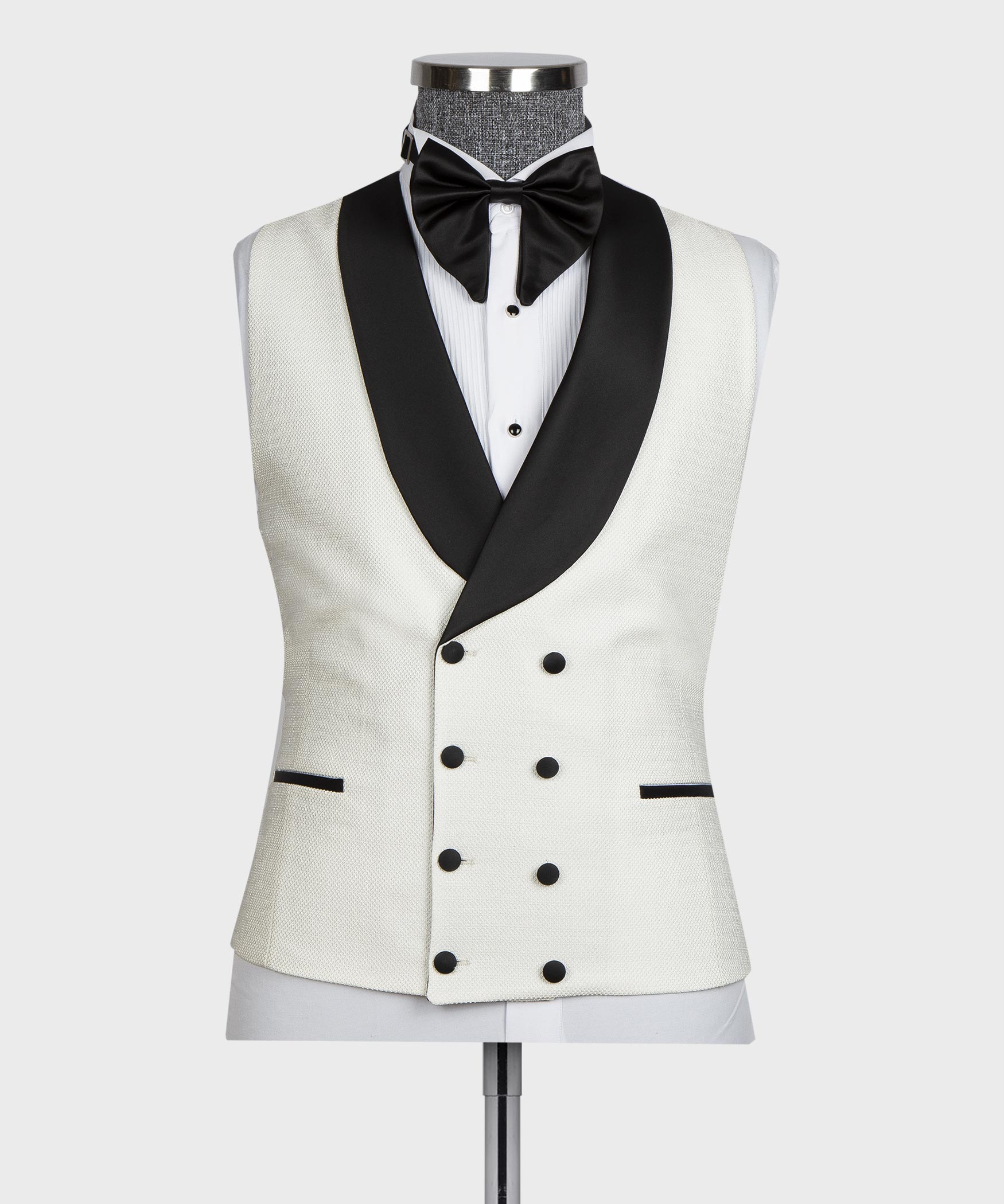 1-classic-tuxedo-10484