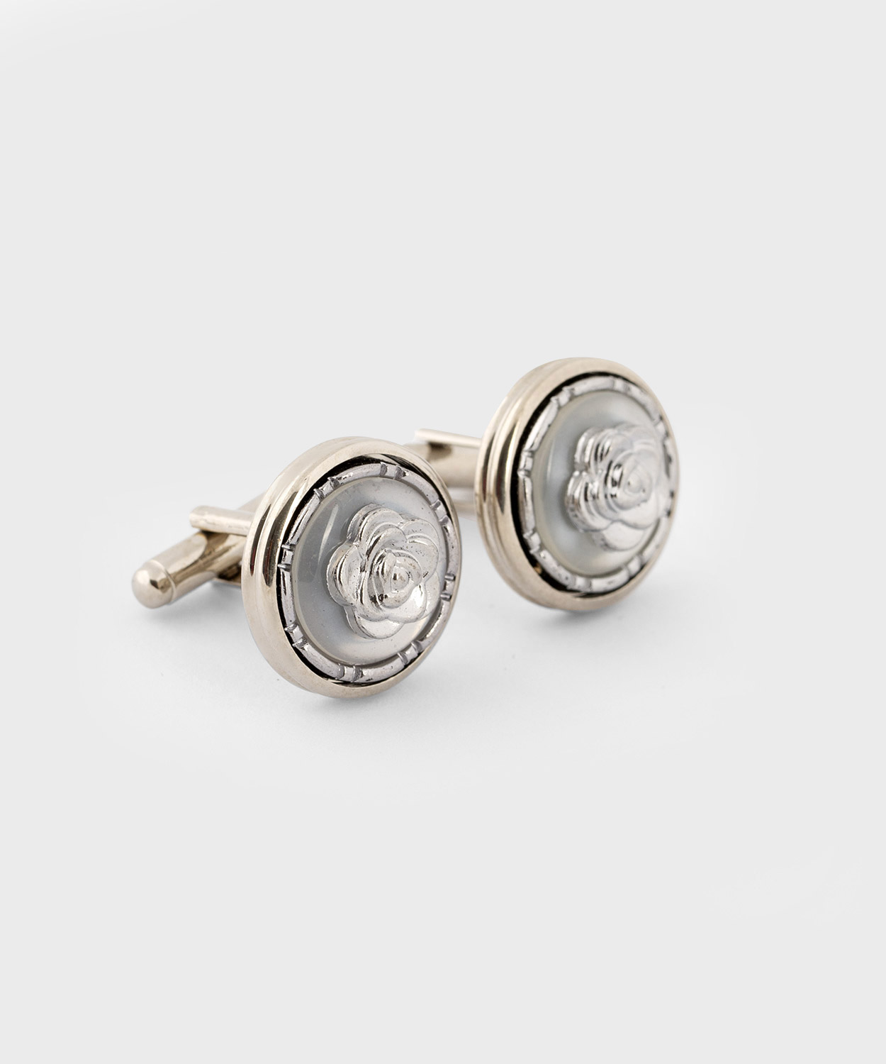 CUFF1-silver-rose-cufflinkl