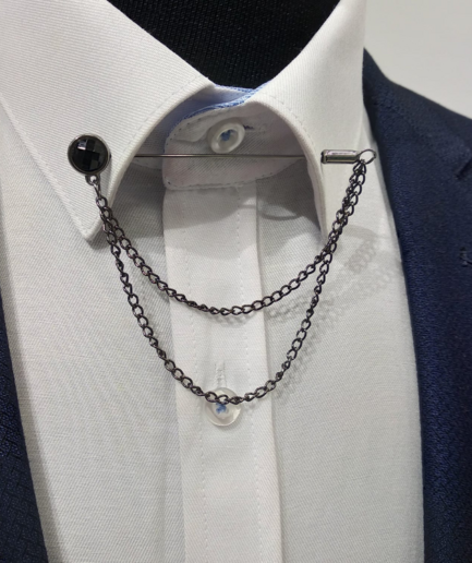 Lapel Pin With chain