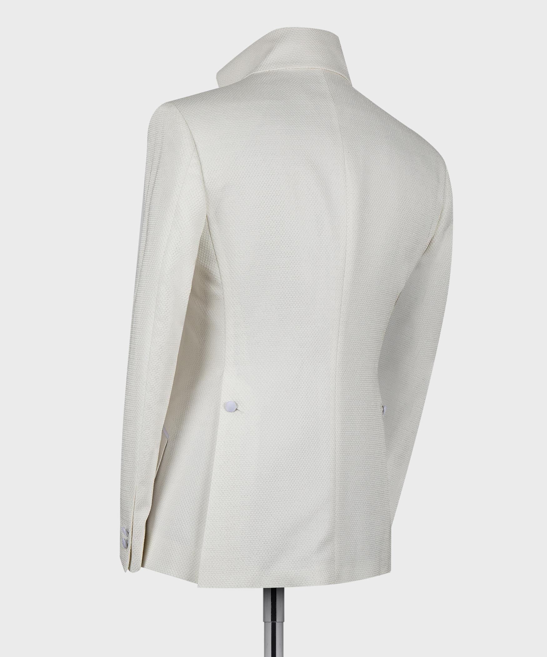 dracula-tuxedo-white4