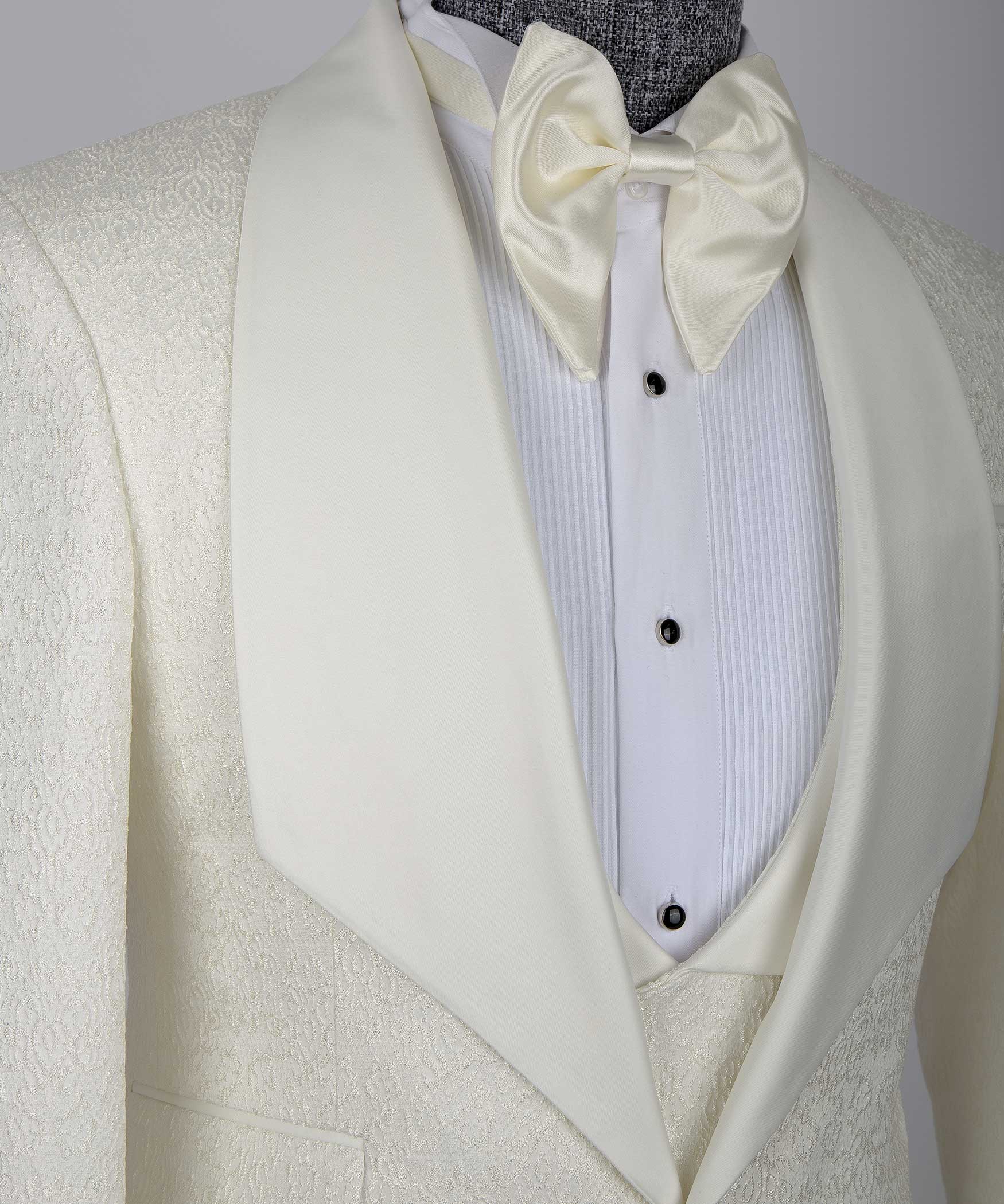 embossed-fabric-tuxedo-cream4-1